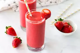 اسموتی توت‌فرنگی